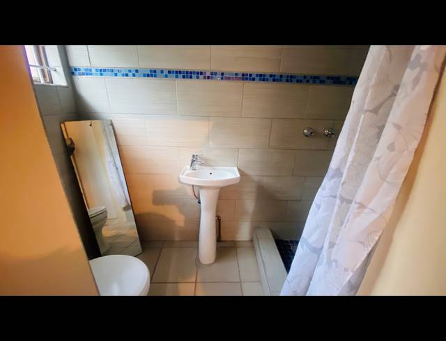 3 BEDROOM HOUSE TO LET IN PALMIET